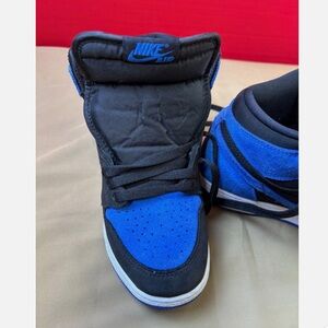 Nike Air Jordan 1 Retro High OG Royal Leather and suede
